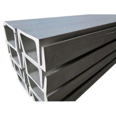 Os fabricantes oferecem um canal de aço inoxidável de 2 mm de espessura padronizado para JIS ASTM GB BS EN DIN com serviço de processamento de descolagem