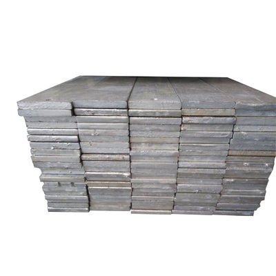 Aço plano laminado a quente com serviço de perfuração fabricado pelos principais fabricantes